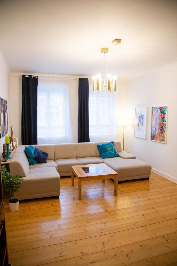 Velky 3-Izbovy Apartman Bratislava-Stare Mesto מראה חיצוני תמונה