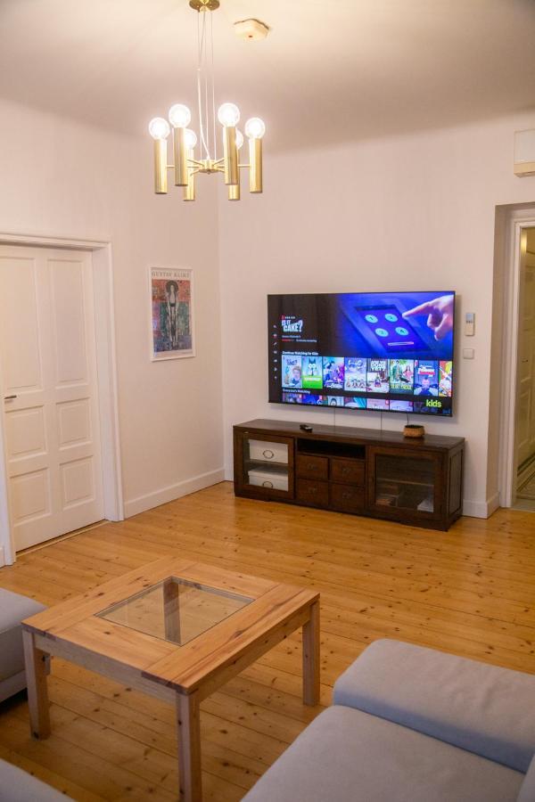 Velky 3-Izbovy Apartman Bratislava-Stare Mesto מראה חיצוני תמונה