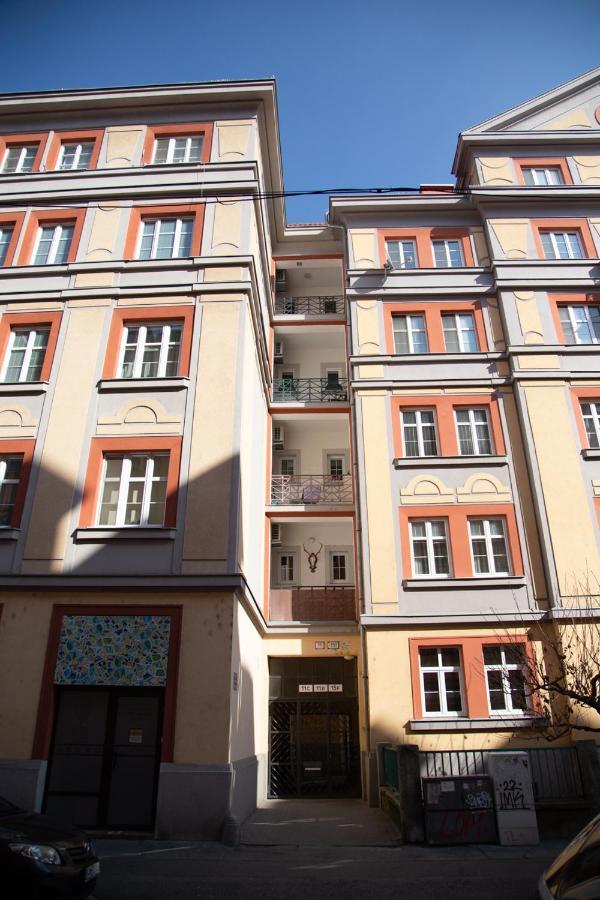 Velky 3-Izbovy Apartman Bratislava-Stare Mesto מראה חיצוני תמונה